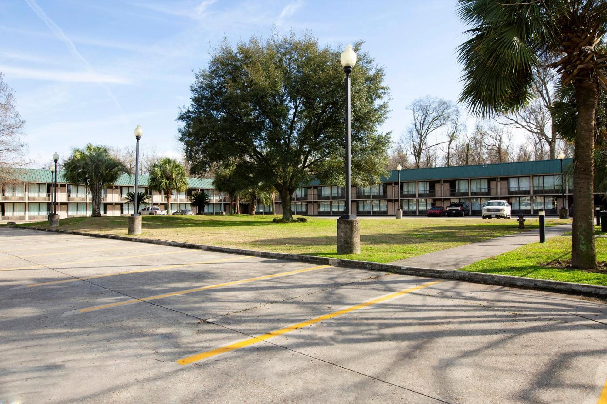 Oyo Hotel Port Allen La I-10 West Екстер'єр фото